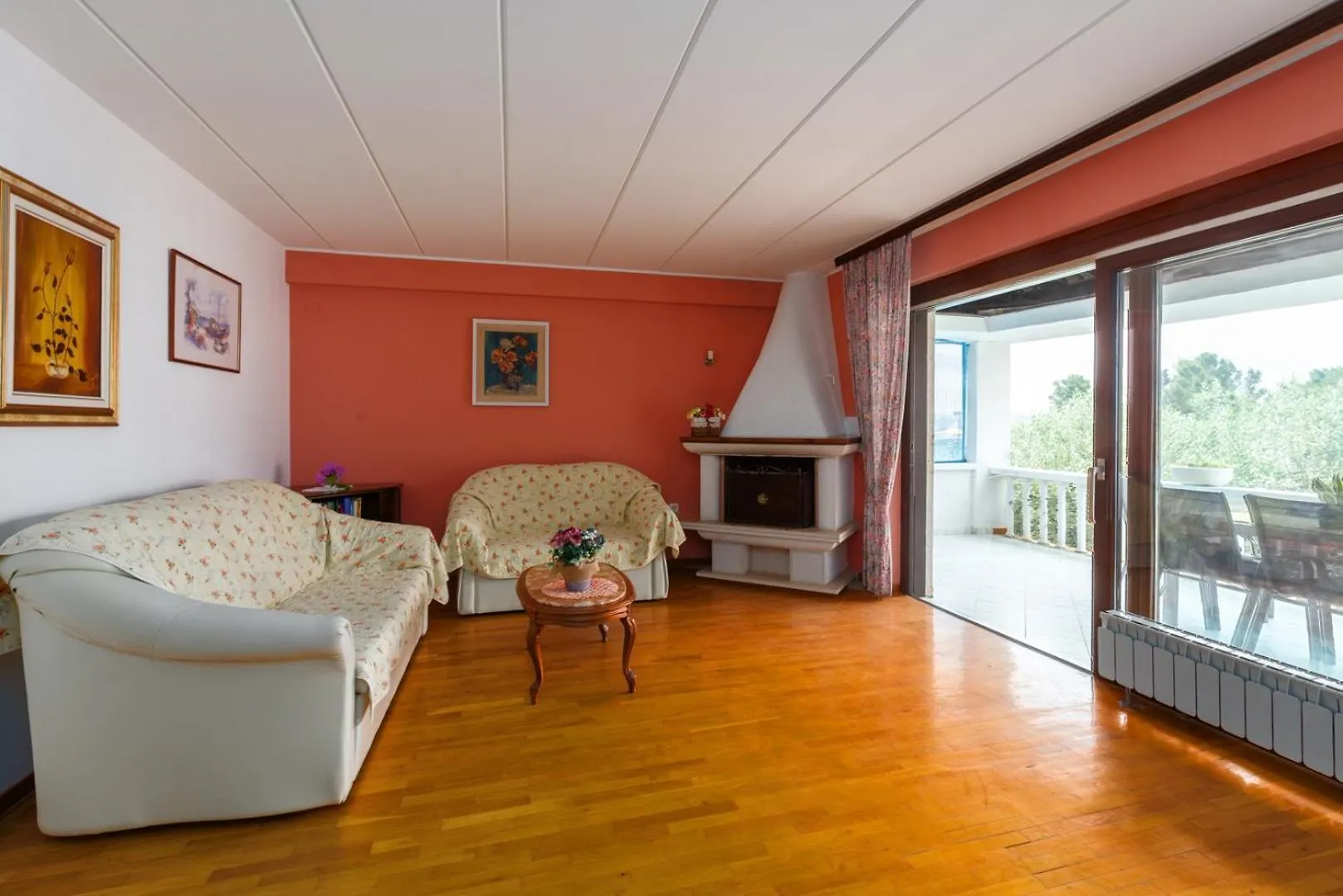 Apartments Latice Ουμάγκ Πανσιόν